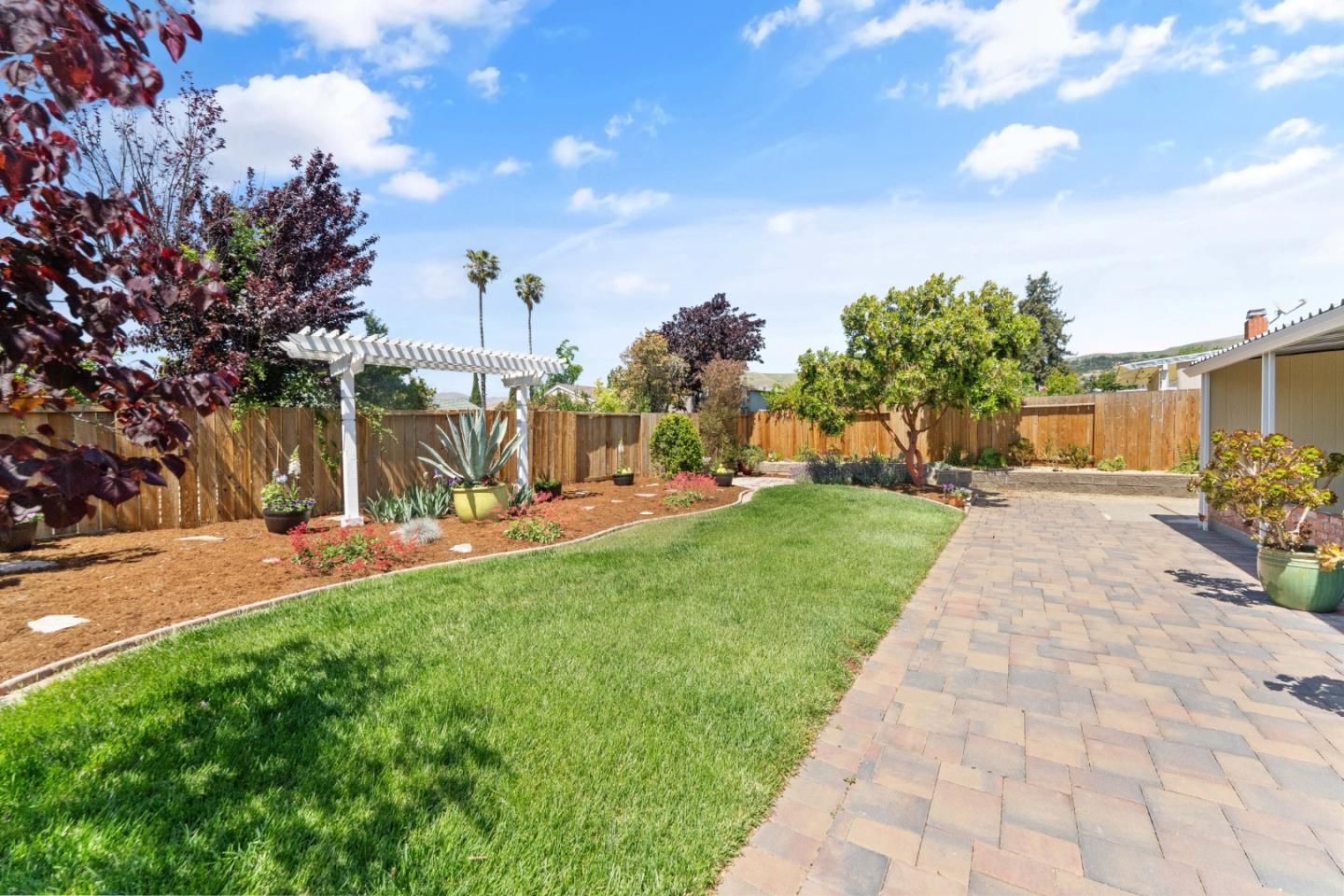 Detail Gallery Image 23 of 29 For 3173 Hostetter Rd, San Jose,  CA 95132 - 3 Beds | 2 Baths