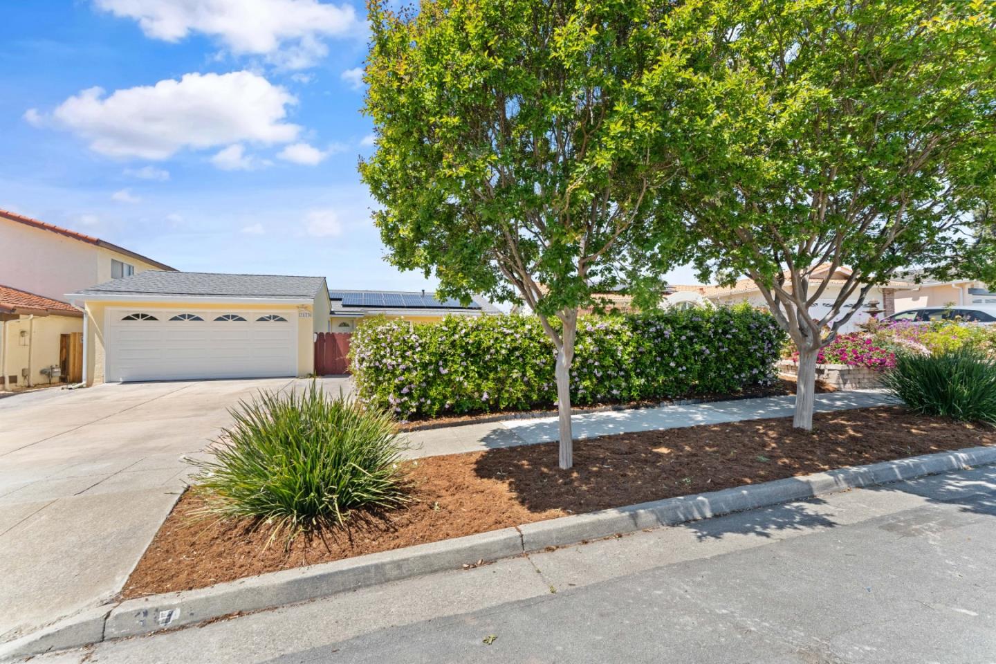 Detail Gallery Image 4 of 29 For 3173 Hostetter Rd, San Jose,  CA 95132 - 3 Beds | 2 Baths