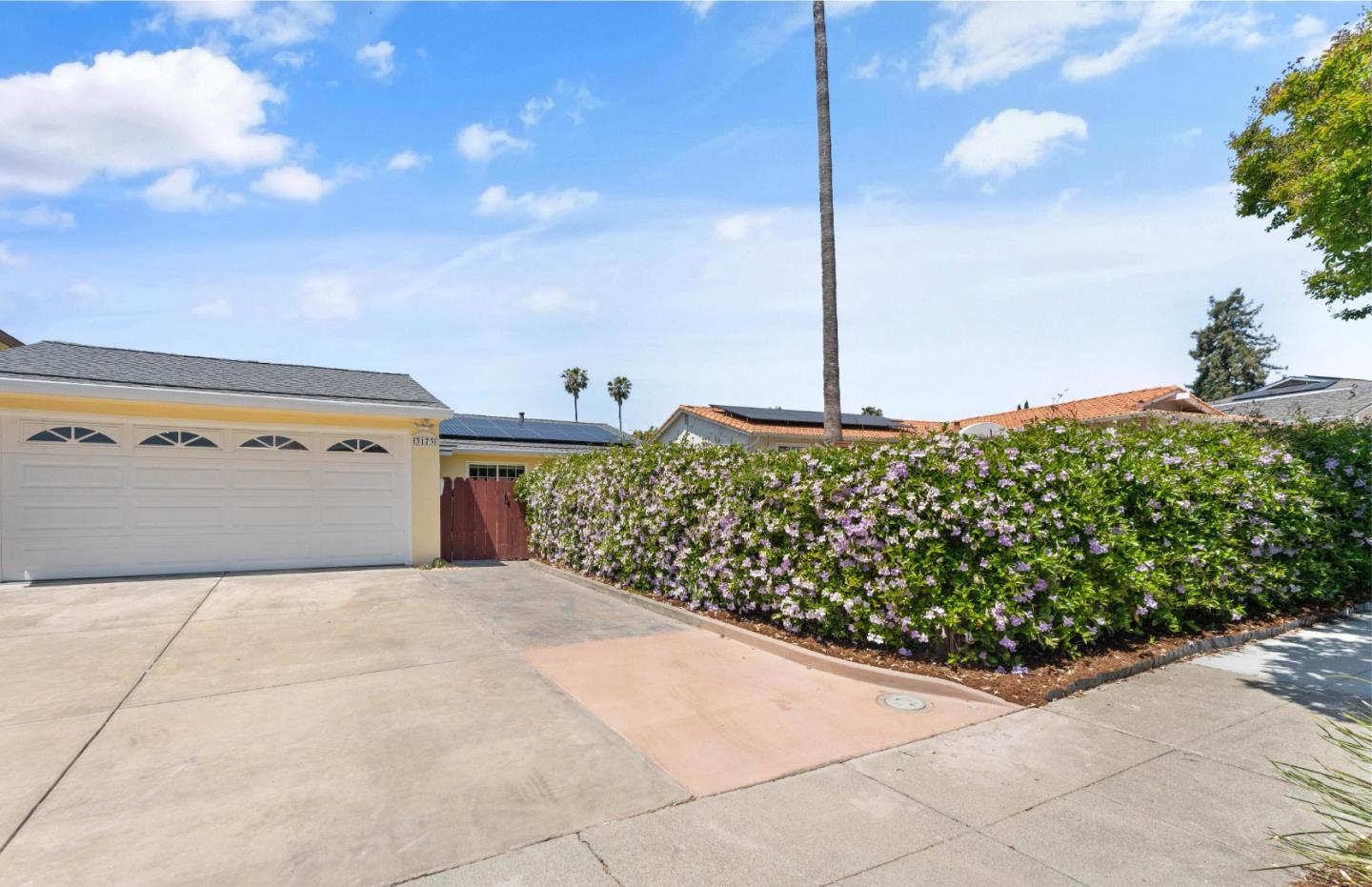 Detail Gallery Image 5 of 29 For 3173 Hostetter Rd, San Jose,  CA 95132 - 3 Beds | 2 Baths