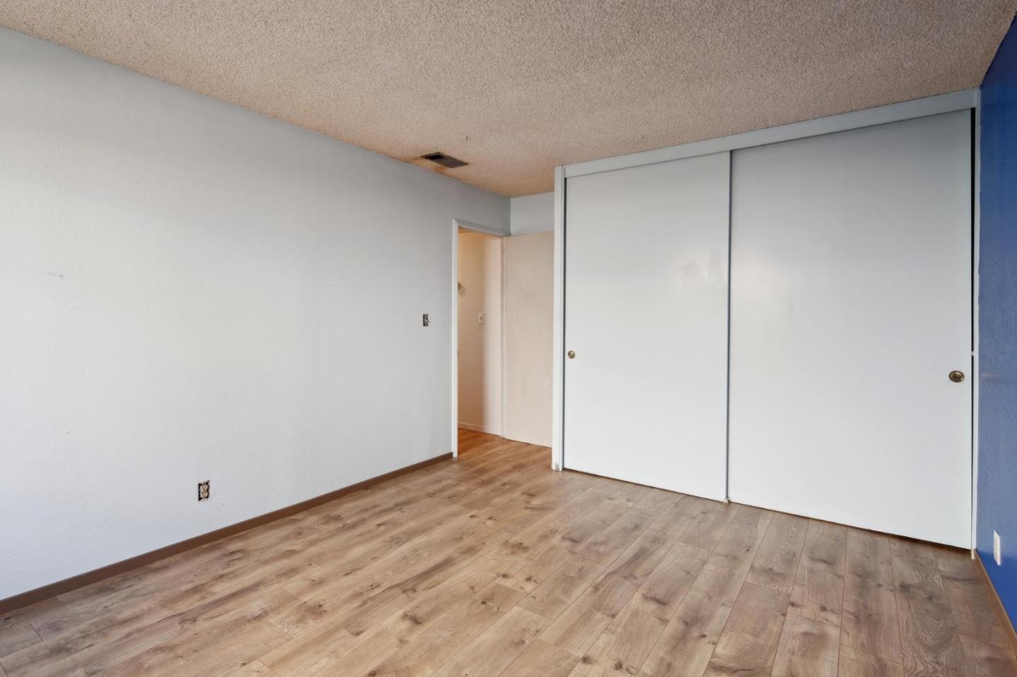 Detail Gallery Image 18 of 29 For 230 Coral Reef Ave, El Granada,  CA 94019 - 3 Beds | 2 Baths