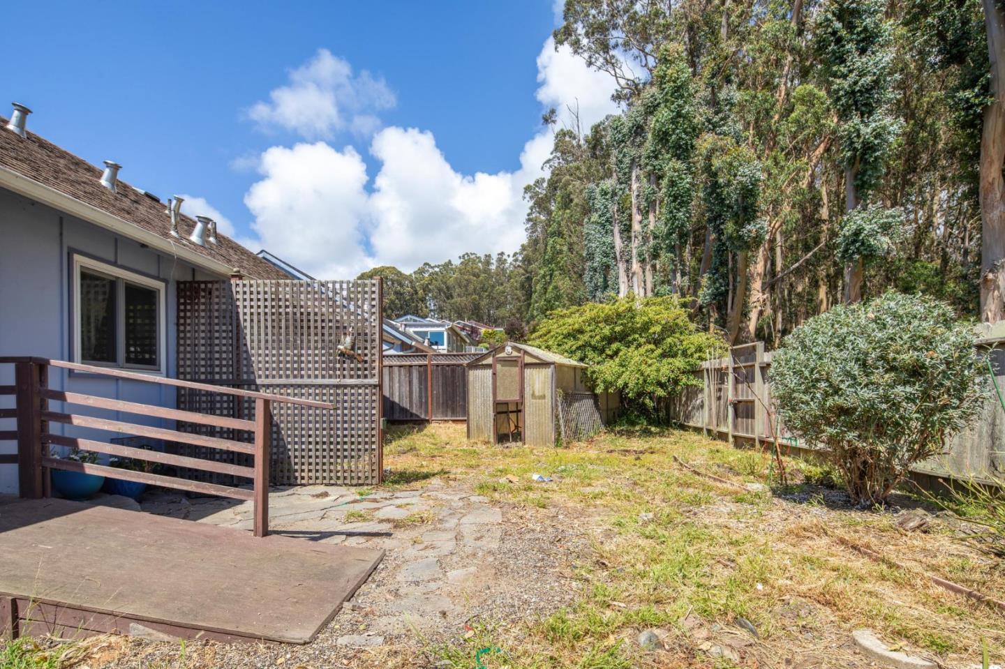 Detail Gallery Image 26 of 29 For 230 Coral Reef Ave, El Granada,  CA 94019 - 3 Beds | 2 Baths