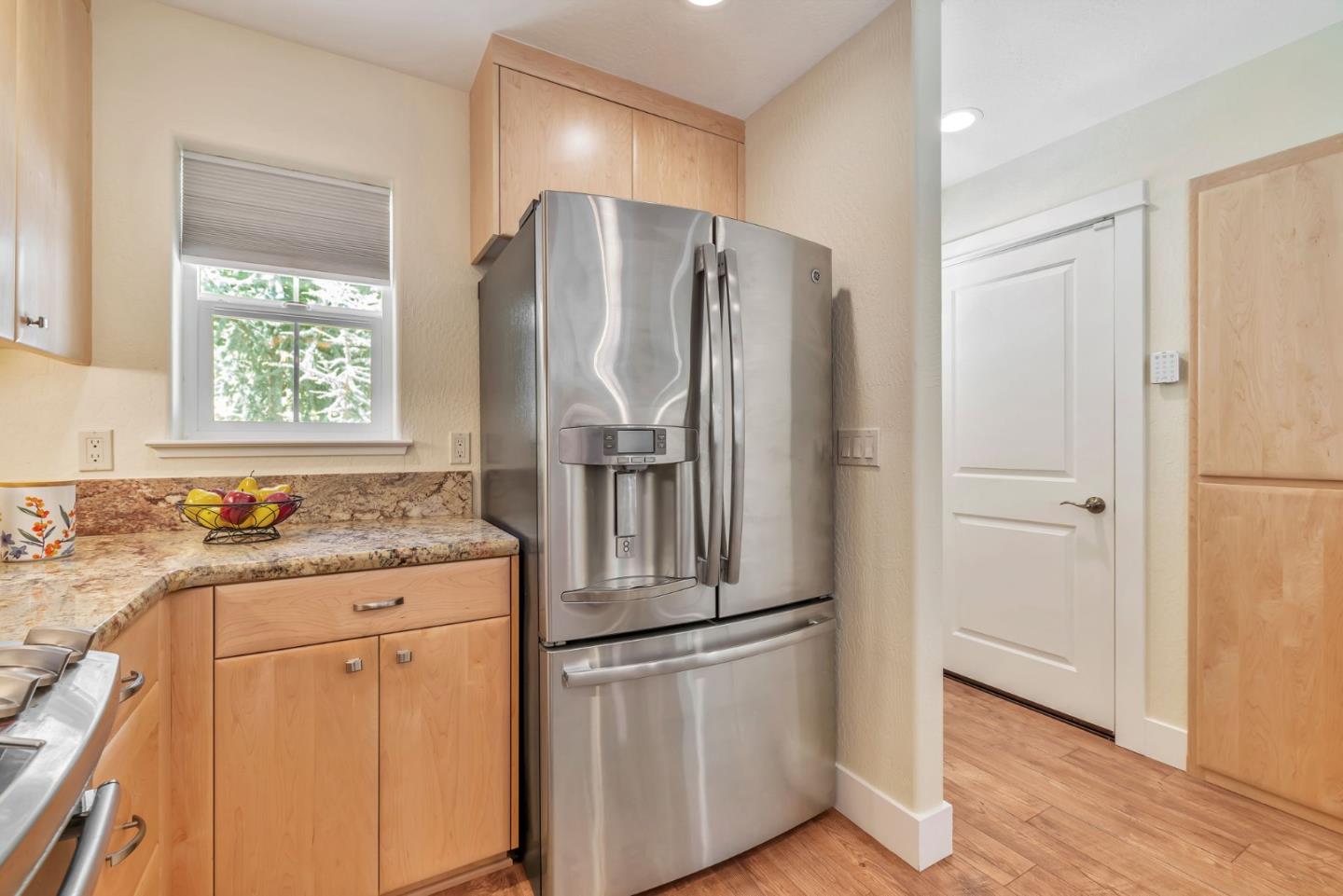 Detail Gallery Image 4 of 62 For 115 Fairway Village Ct, Murphys,  CA 95247 - 3 Beds | 3 Baths