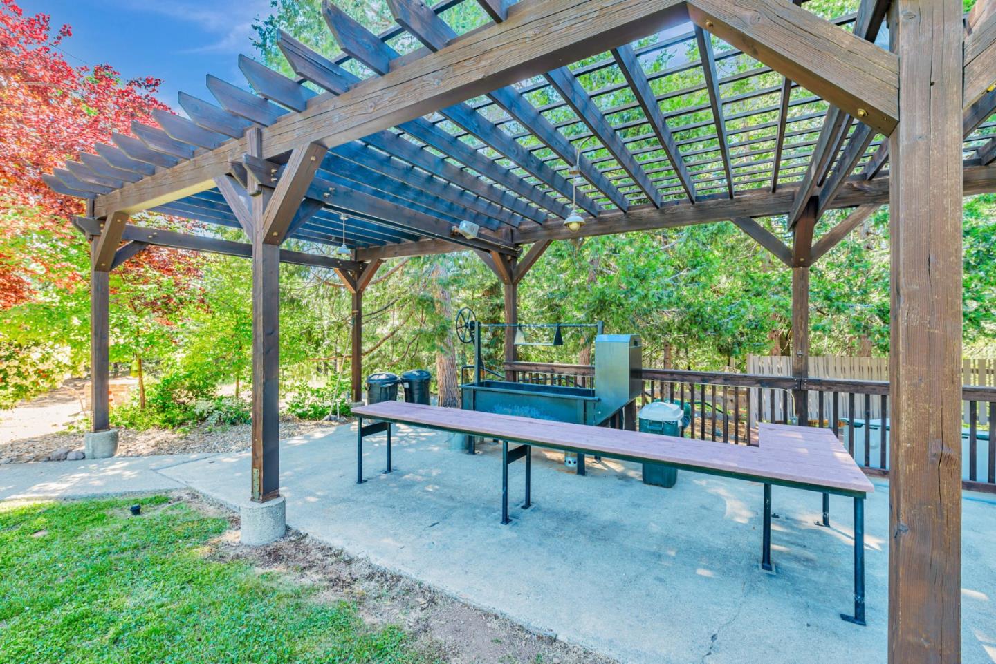 Detail Gallery Image 55 of 62 For 115 Fairway Village Ct, Murphys,  CA 95247 - 3 Beds | 3 Baths