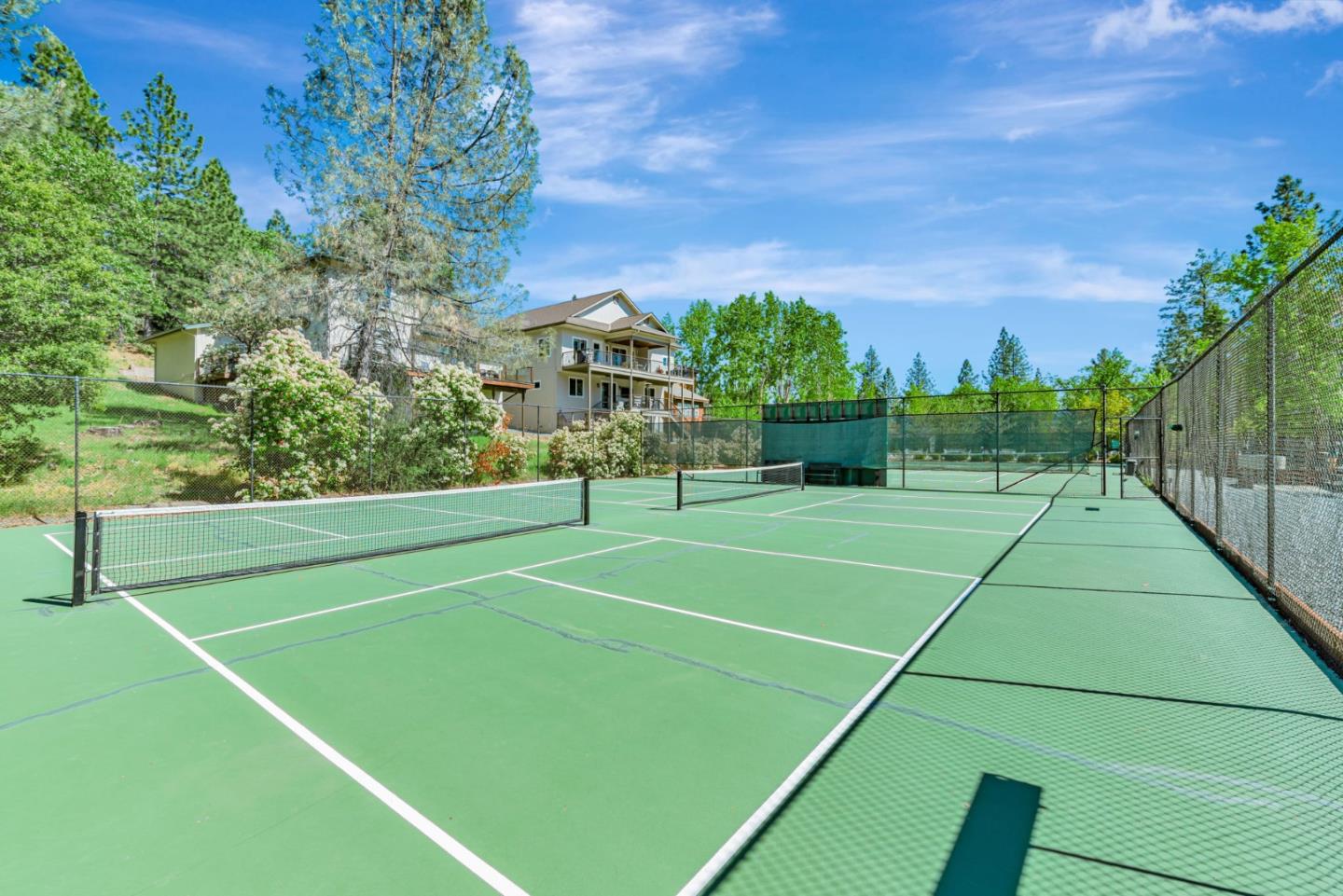 Detail Gallery Image 59 of 62 For 115 Fairway Village Ct, Murphys,  CA 95247 - 3 Beds | 3 Baths