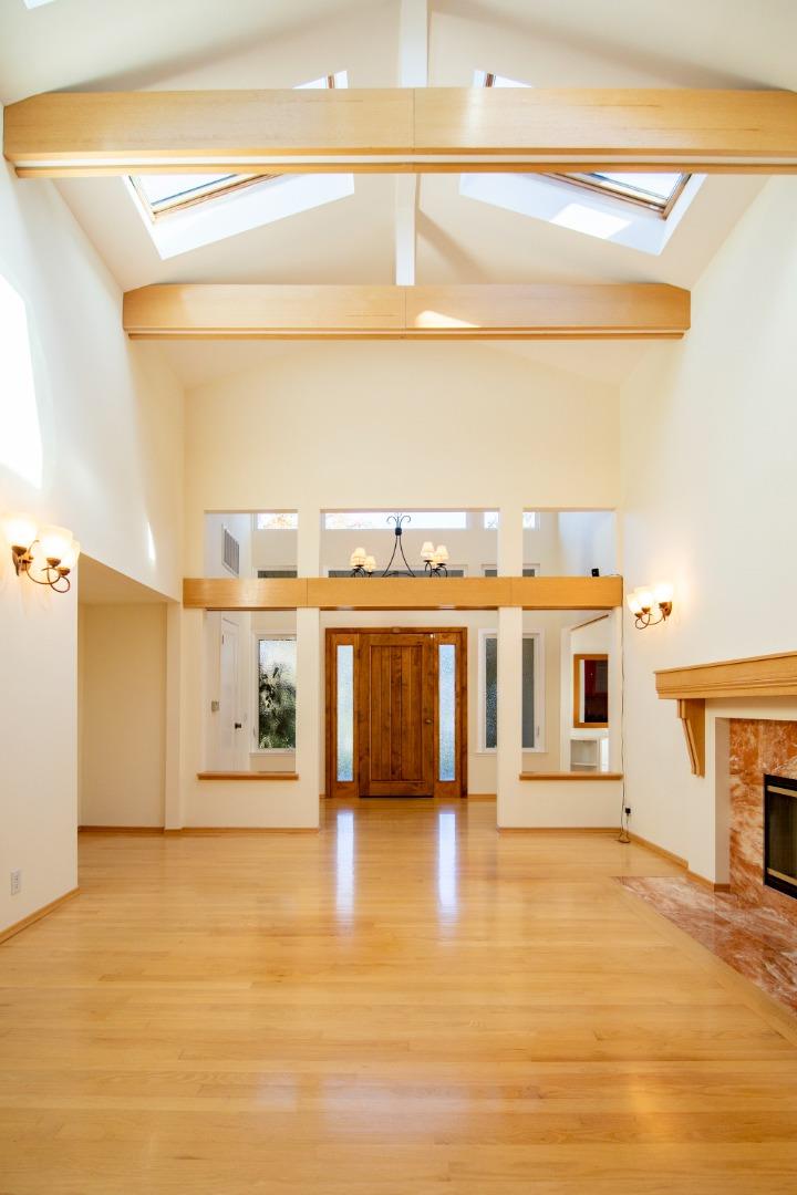 Detail Gallery Image 6 of 31 For 908 Glennan Dr, Redwood City,  CA 94061 - 3 Beds | 2/1 Baths