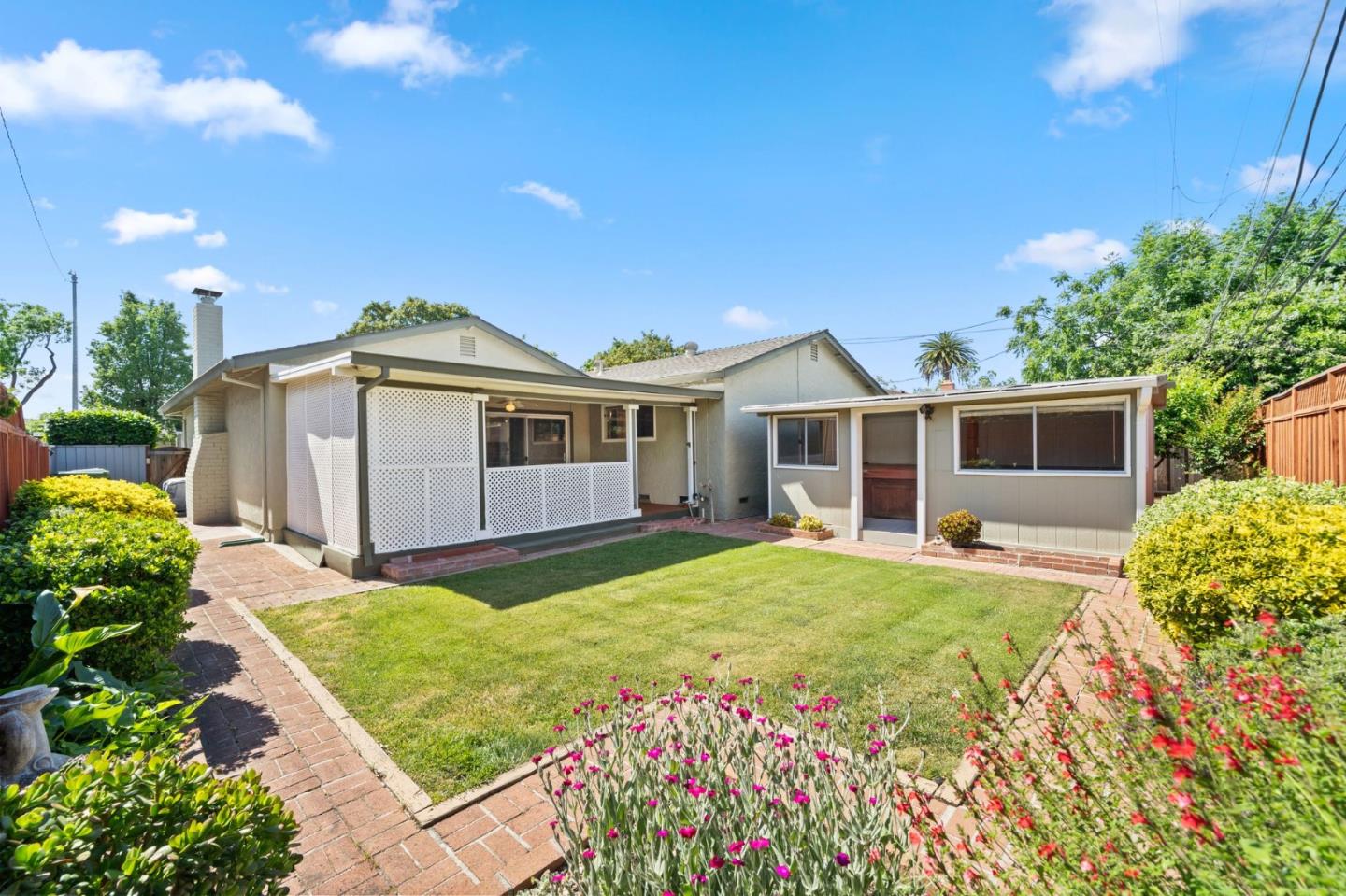 Detail Gallery Image 24 of 29 For 96 Lavonne Dr, Campbell,  CA 95008 - 4 Beds | 2 Baths