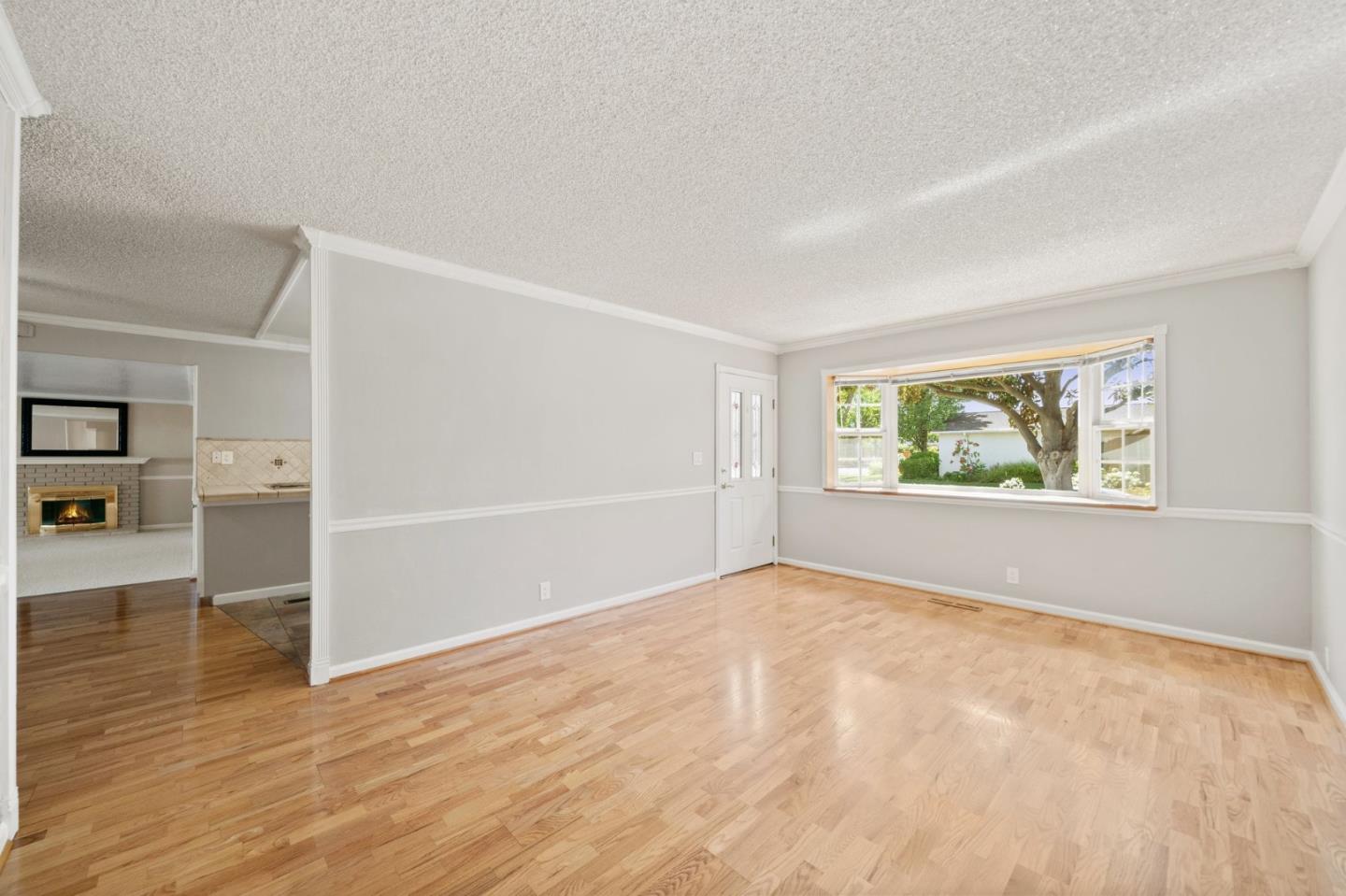 Detail Gallery Image 3 of 29 For 96 Lavonne Dr, Campbell,  CA 95008 - 4 Beds | 2 Baths
