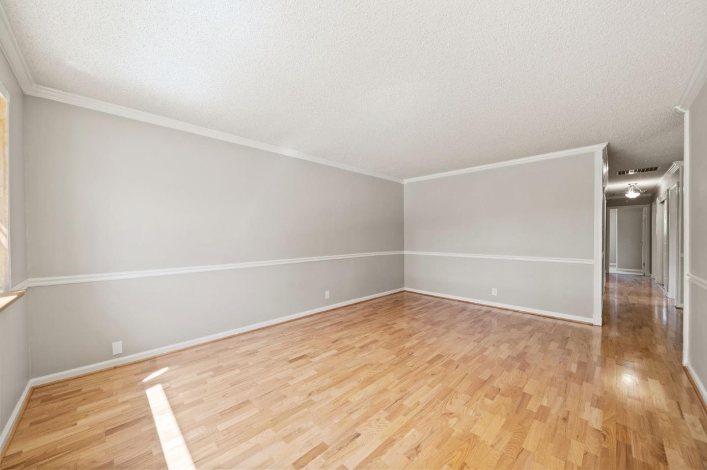 Detail Gallery Image 4 of 29 For 96 Lavonne Dr, Campbell,  CA 95008 - 4 Beds | 2 Baths