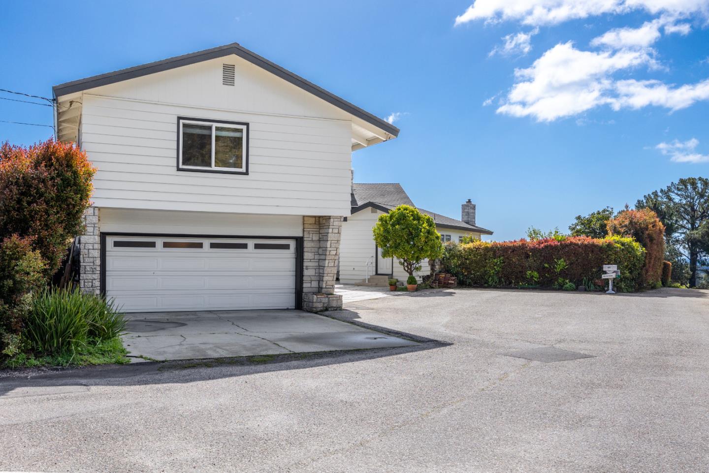 Detail Gallery Image 10 of 25 For 627 High St, Santa Cruz,  CA 95060 - 3 Beds | 3/1 Baths