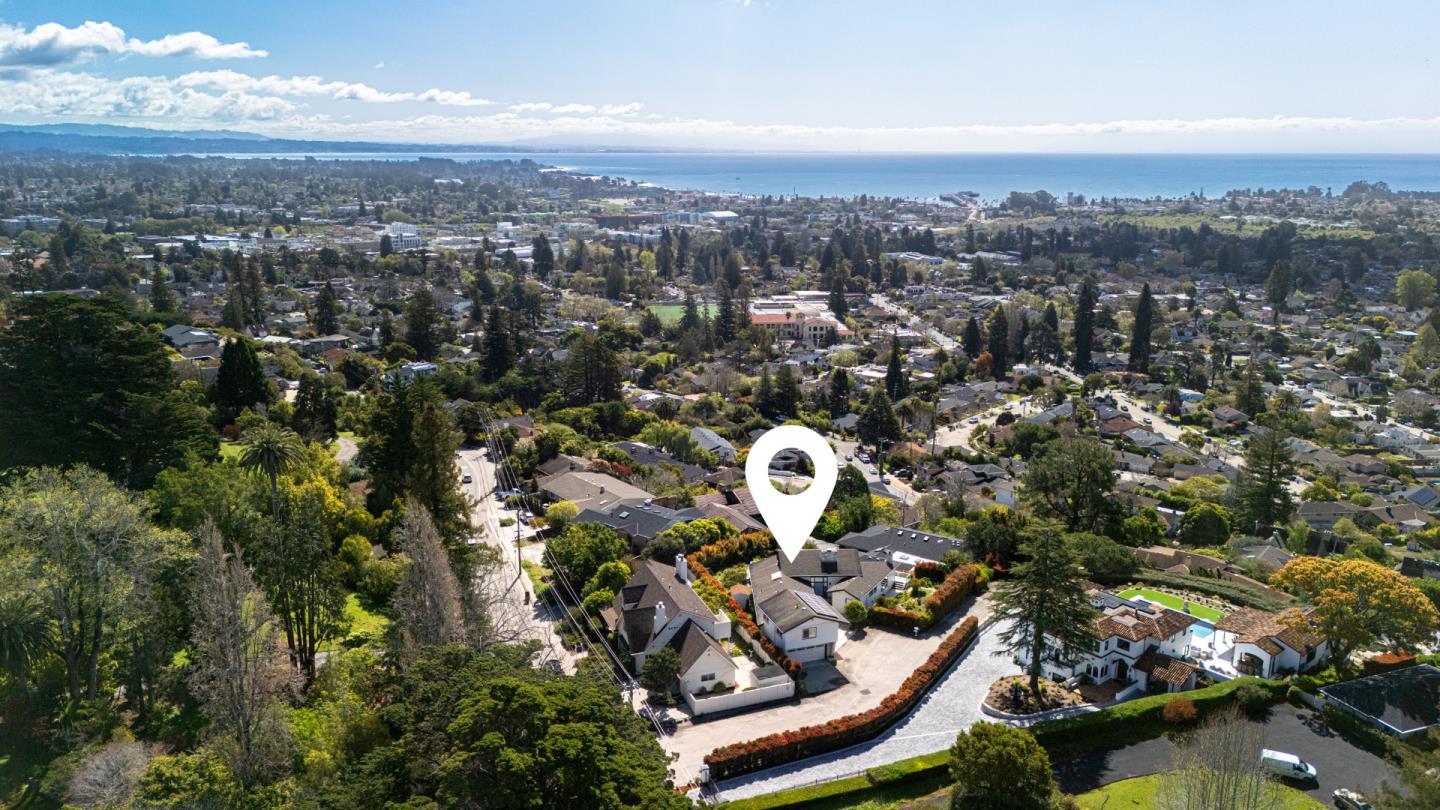 Detail Gallery Image 25 of 25 For 627 High St, Santa Cruz,  CA 95060 - 3 Beds | 3/1 Baths