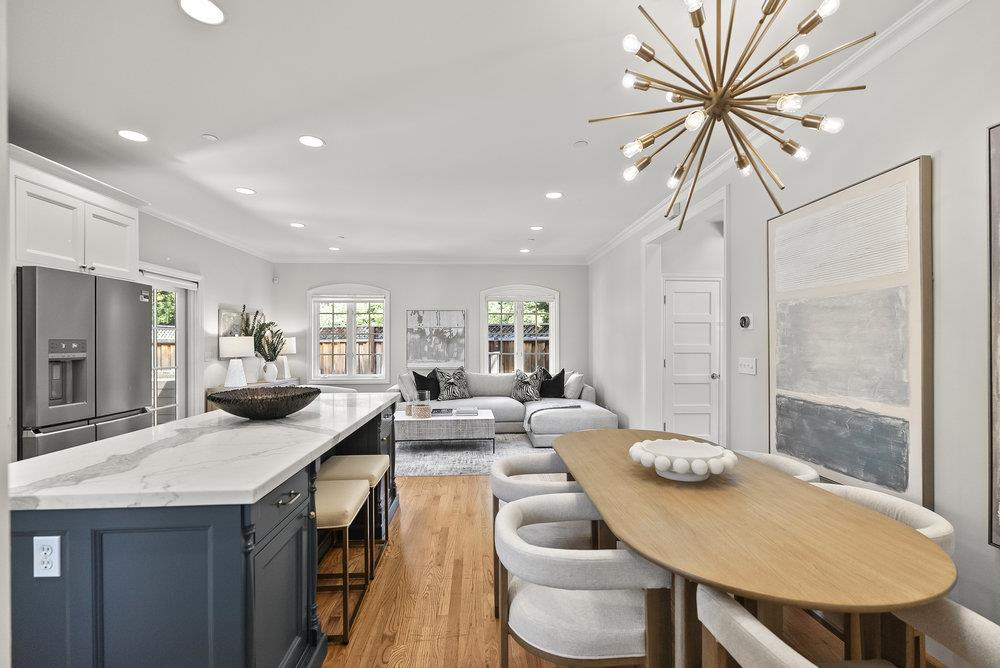 Detail Gallery Image 14 of 55 For 2 Perry Ave, Menlo Park,  CA 94025 - 3 Beds | 2/1 Baths