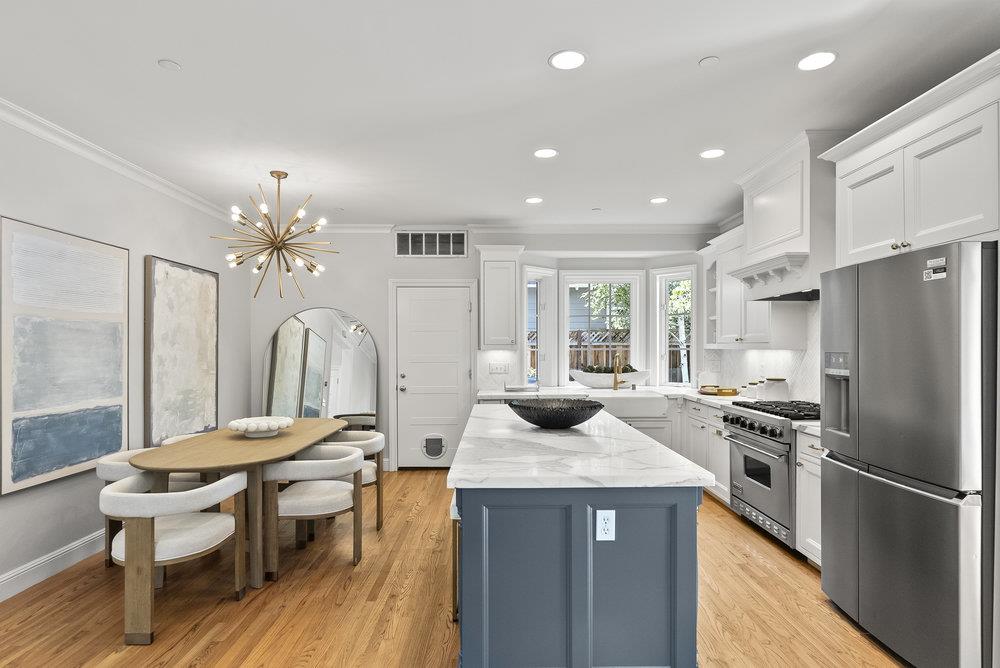 Detail Gallery Image 20 of 55 For 2 Perry Ave, Menlo Park,  CA 94025 - 3 Beds | 2/1 Baths