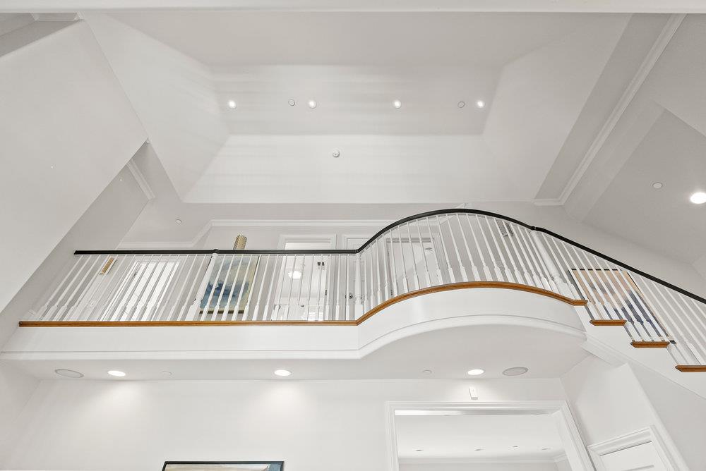 Detail Gallery Image 26 of 55 For 2 Perry Ave, Menlo Park,  CA 94025 - 3 Beds | 2/1 Baths