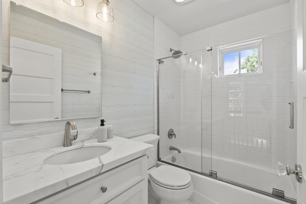 Detail Gallery Image 36 of 55 For 2 Perry Ave, Menlo Park,  CA 94025 - 3 Beds | 2/1 Baths