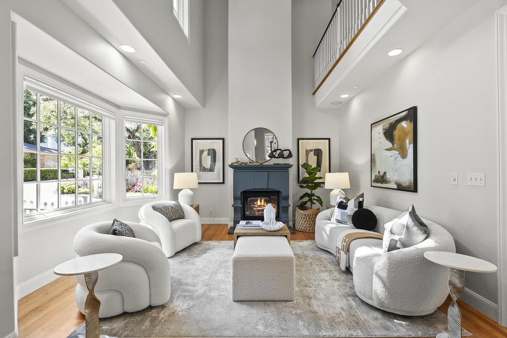 Detail Gallery Image 5 of 55 For 2 Perry Ave, Menlo Park,  CA 94025 - 3 Beds | 2/1 Baths