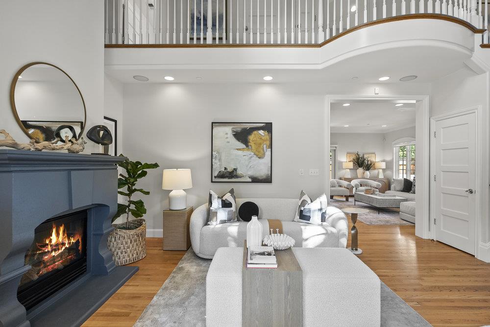 Detail Gallery Image 8 of 55 For 2 Perry Ave, Menlo Park,  CA 94025 - 3 Beds | 2/1 Baths