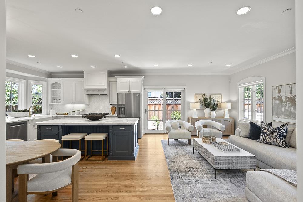 Detail Gallery Image 9 of 55 For 2 Perry Ave, Menlo Park,  CA 94025 - 3 Beds | 2/1 Baths