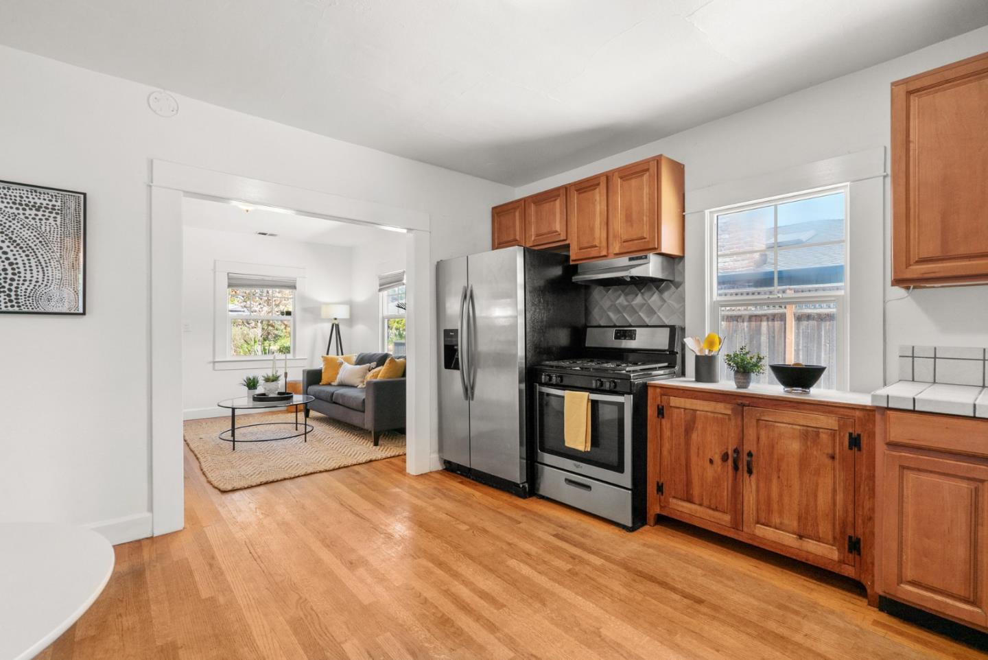 Detail Gallery Image 11 of 31 For 130 Parnell St, Santa Cruz,  CA 95062 - 2 Beds | 2 Baths