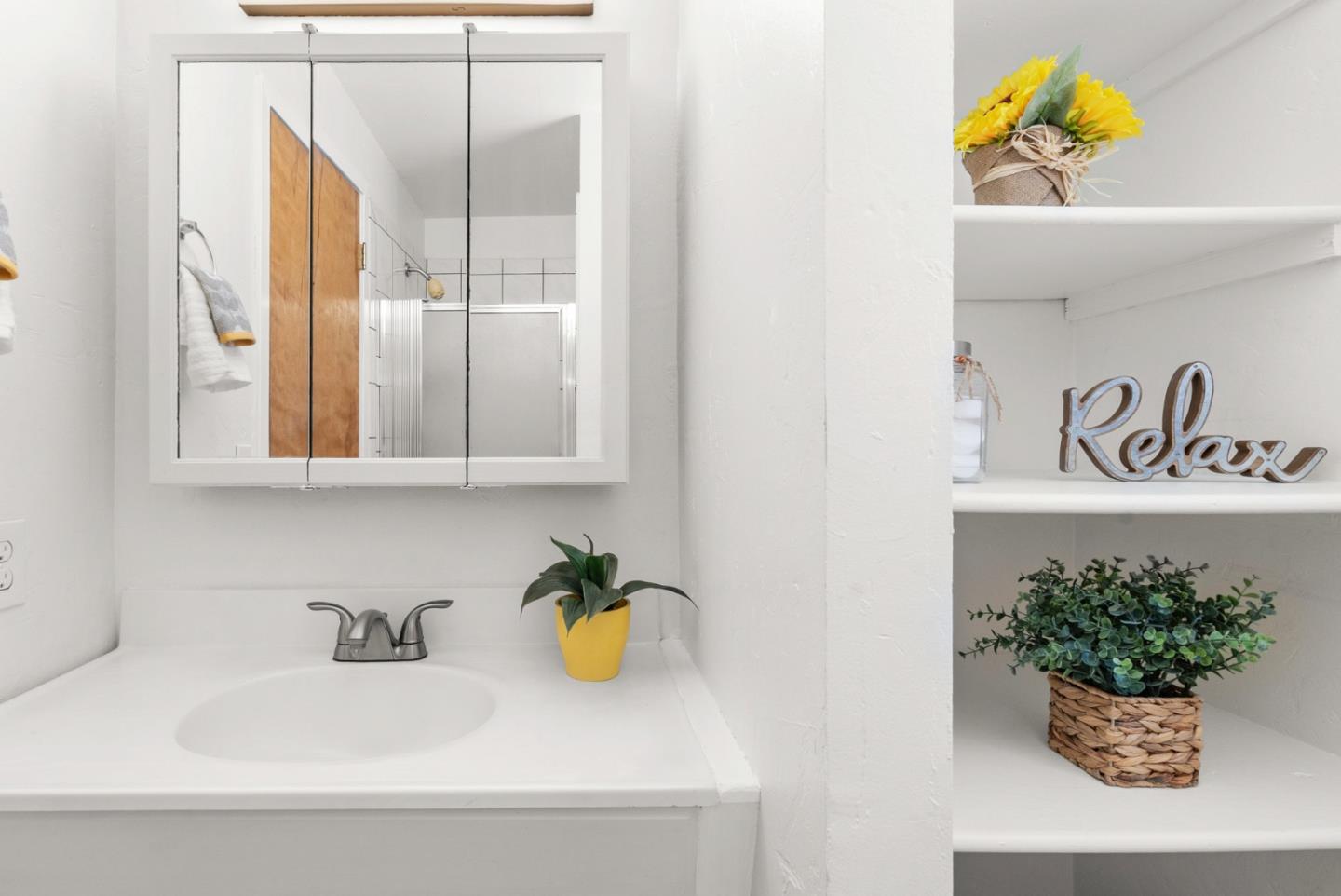 Detail Gallery Image 18 of 31 For 130 Parnell St, Santa Cruz,  CA 95062 - 2 Beds | 2 Baths