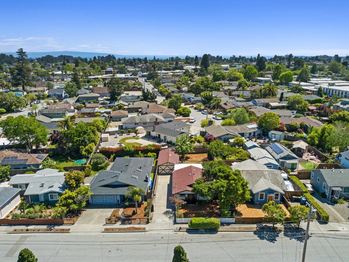 Detail Gallery Image 30 of 31 For 130 Parnell St, Santa Cruz,  CA 95062 - 2 Beds | 2 Baths