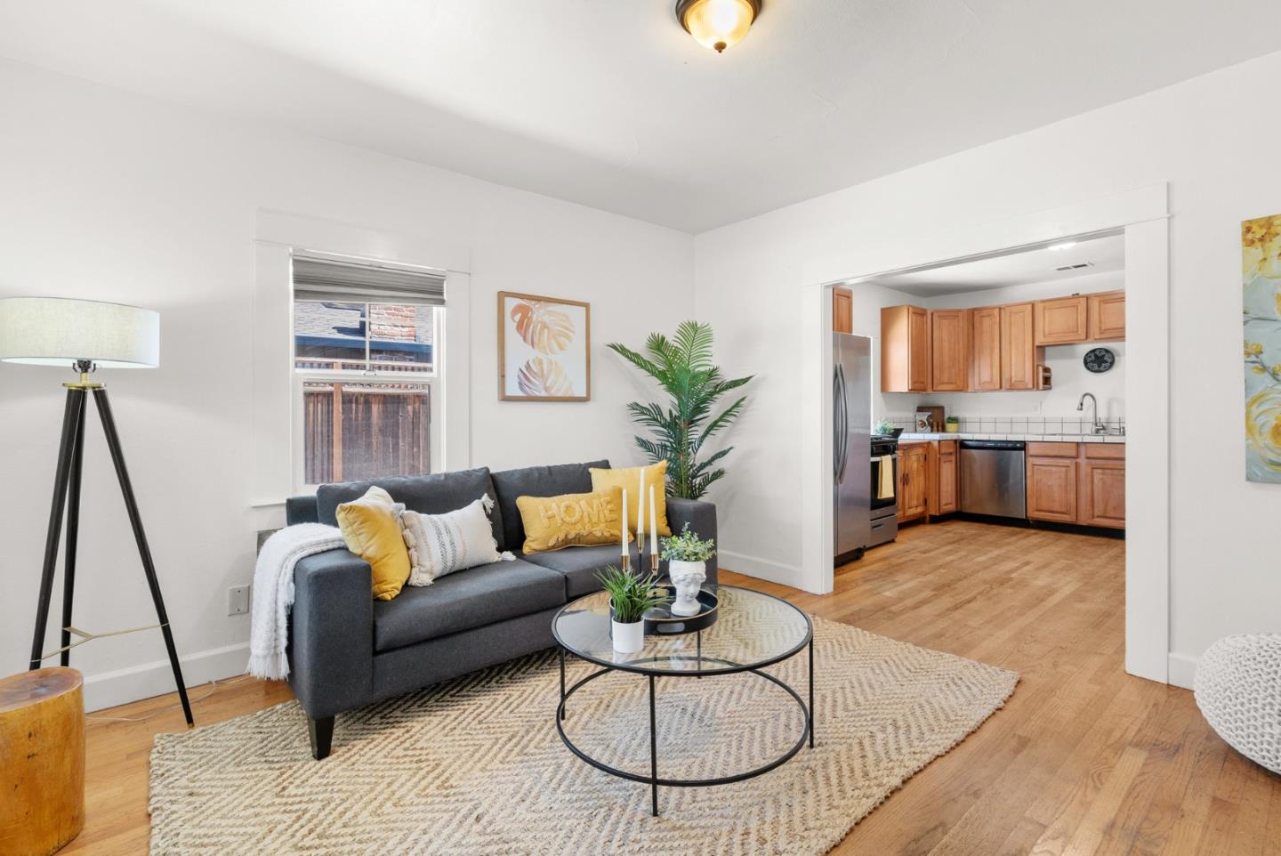 Detail Gallery Image 6 of 31 For 130 Parnell St, Santa Cruz,  CA 95062 - 2 Beds | 2 Baths