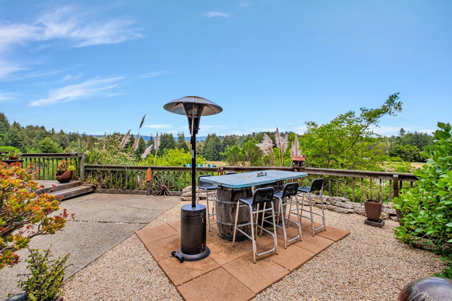 Detail Gallery Image 14 of 43 For 845 Blair Ranch Rd, Scotts Valley,  CA 95066 - 2 Beds | 1 Baths
