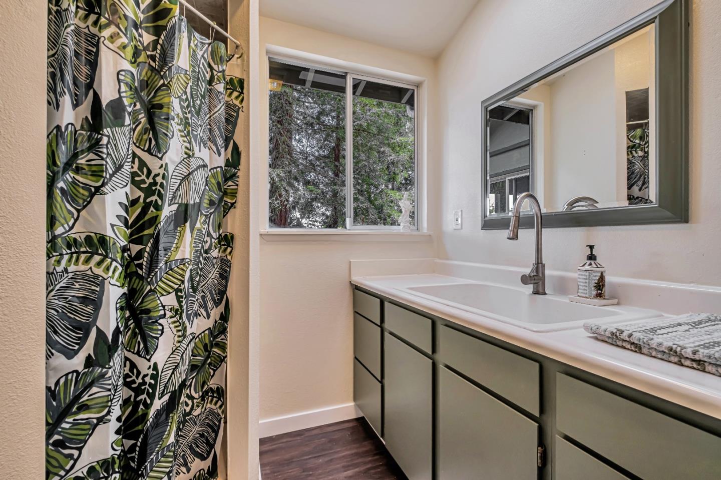 Detail Gallery Image 39 of 43 For 845 Blair Ranch Rd, Scotts Valley,  CA 95066 - 2 Beds | 1 Baths