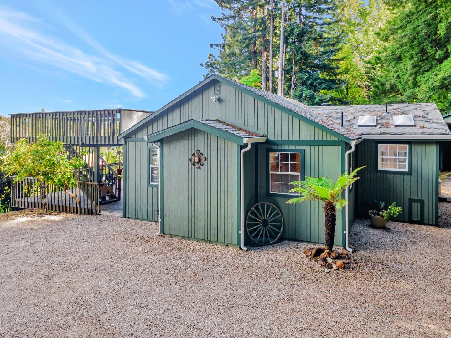 Detail Gallery Image 6 of 43 For 845 Blair Ranch Rd, Scotts Valley,  CA 95066 - 2 Beds | 1 Baths