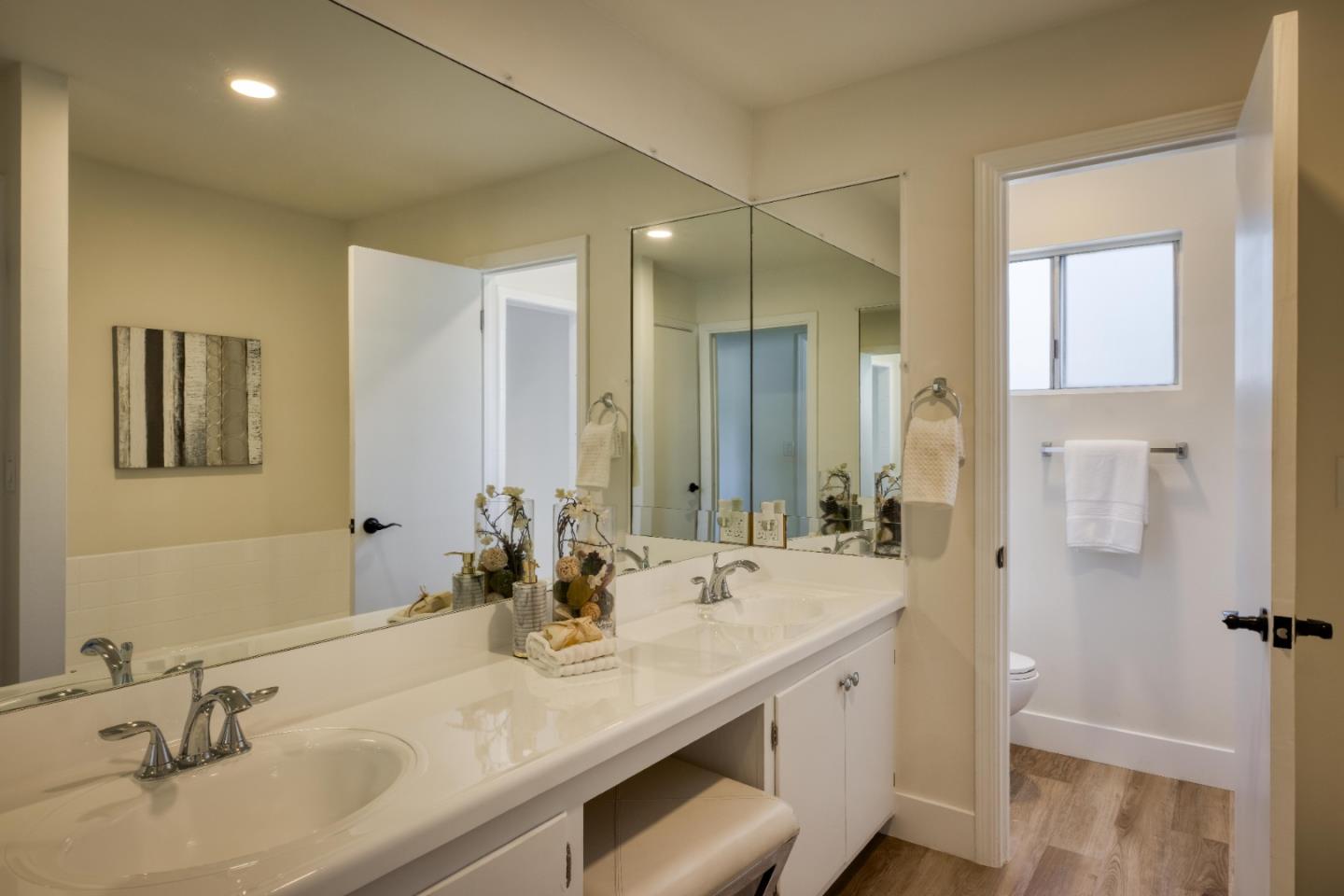 Detail Gallery Image 17 of 36 For 15591 Loma Vista Ave, Los Gatos,  CA 95032 - 5 Beds | 2 Baths
