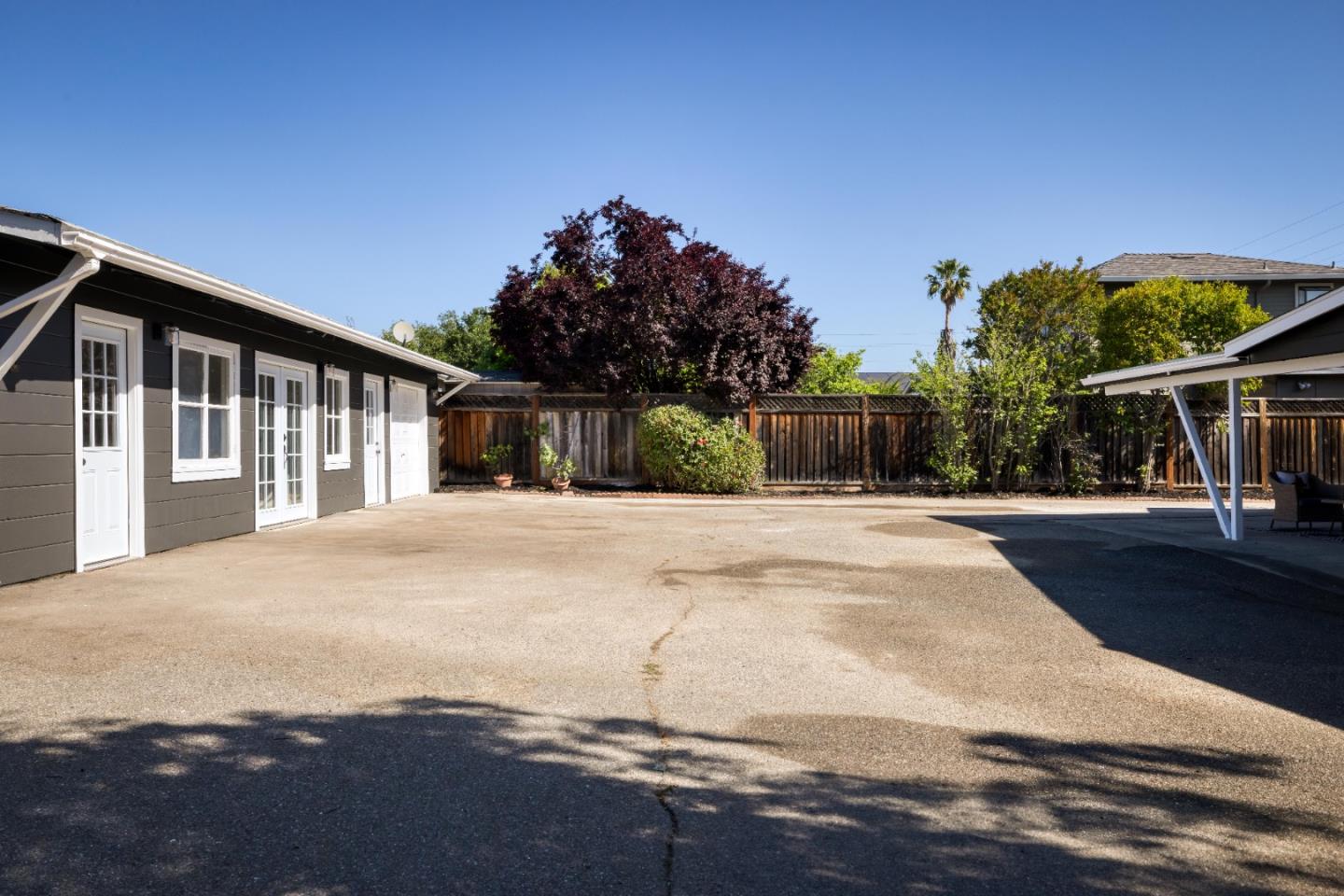 Detail Gallery Image 27 of 36 For 15591 Loma Vista Ave, Los Gatos,  CA 95032 - 5 Beds | 2 Baths