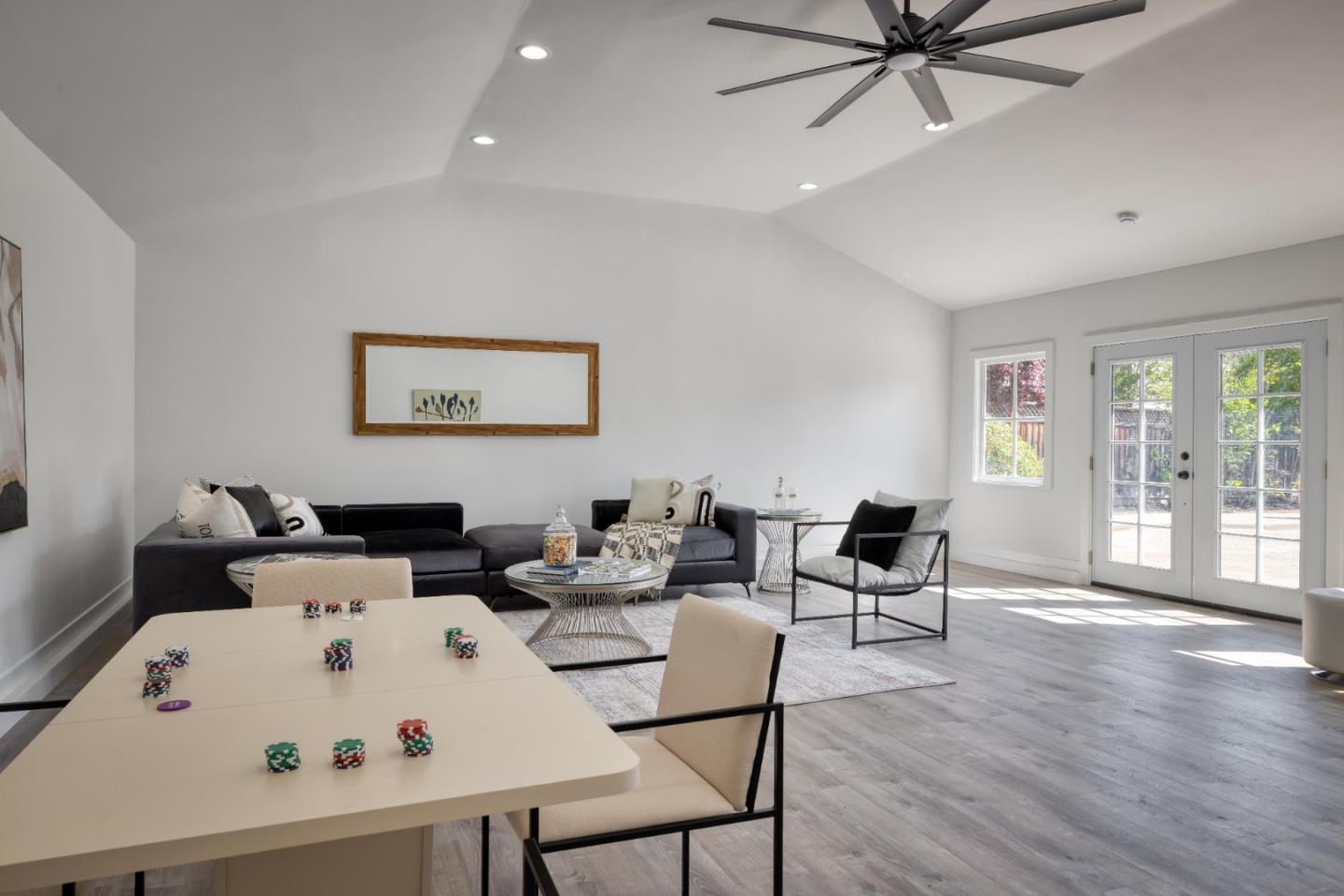 Detail Gallery Image 30 of 36 For 15591 Loma Vista Ave, Los Gatos,  CA 95032 - 5 Beds | 2 Baths
