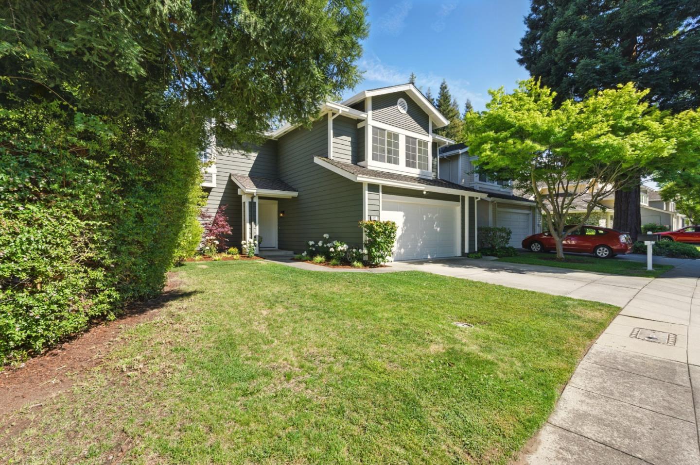 Detail Gallery Image 36 of 46 For 821 Whitehall Ln, Redwood City,  CA 94061 - 3 Beds | 2/1 Baths