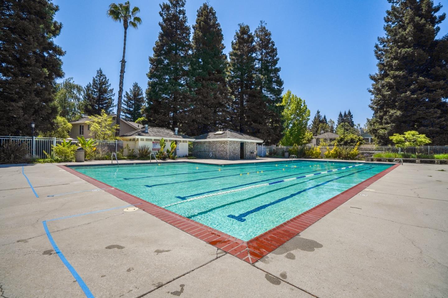Detail Gallery Image 44 of 46 For 821 Whitehall Ln, Redwood City,  CA 94061 - 3 Beds | 2/1 Baths
