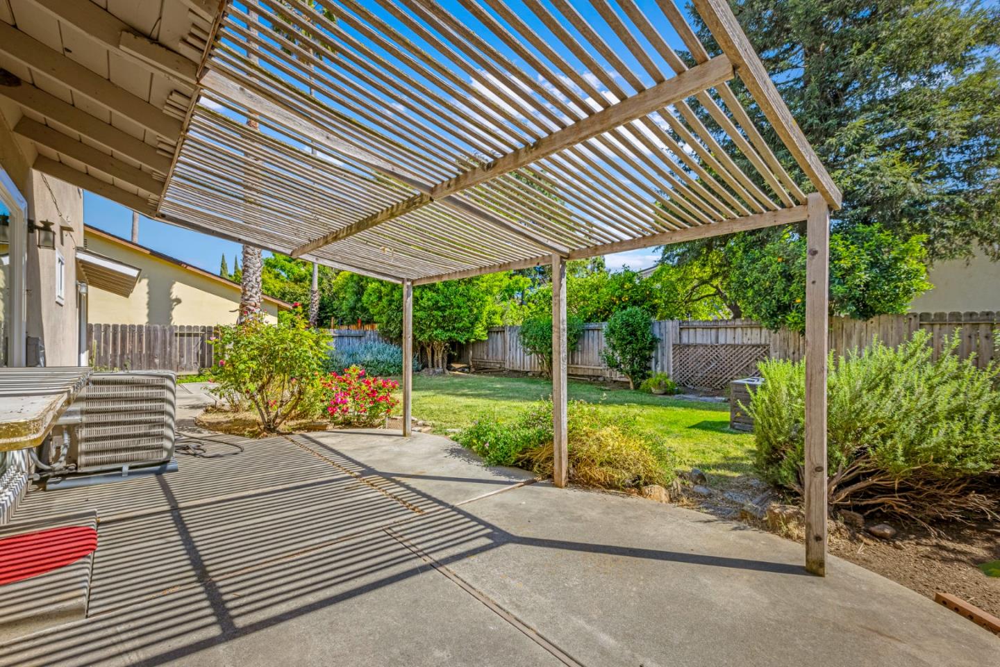 Detail Gallery Image 30 of 42 For 6745 San Anselmo Way, San Jose,  CA 95119 - 4 Beds | 2 Baths