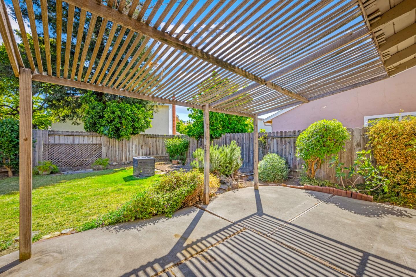 Detail Gallery Image 31 of 42 For 6745 San Anselmo Way, San Jose,  CA 95119 - 4 Beds | 2 Baths