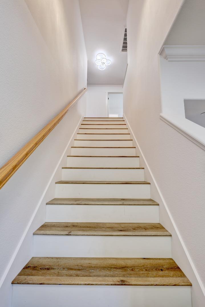 Detail Gallery Image 12 of 26 For 875 Roberts Pl, San Jose,  CA 95122 - 4 Beds | 3 Baths