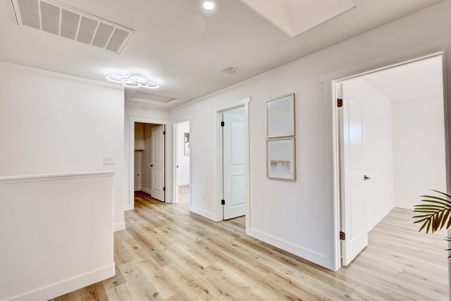 Detail Gallery Image 21 of 26 For 875 Roberts Pl, San Jose,  CA 95122 - 4 Beds | 3 Baths