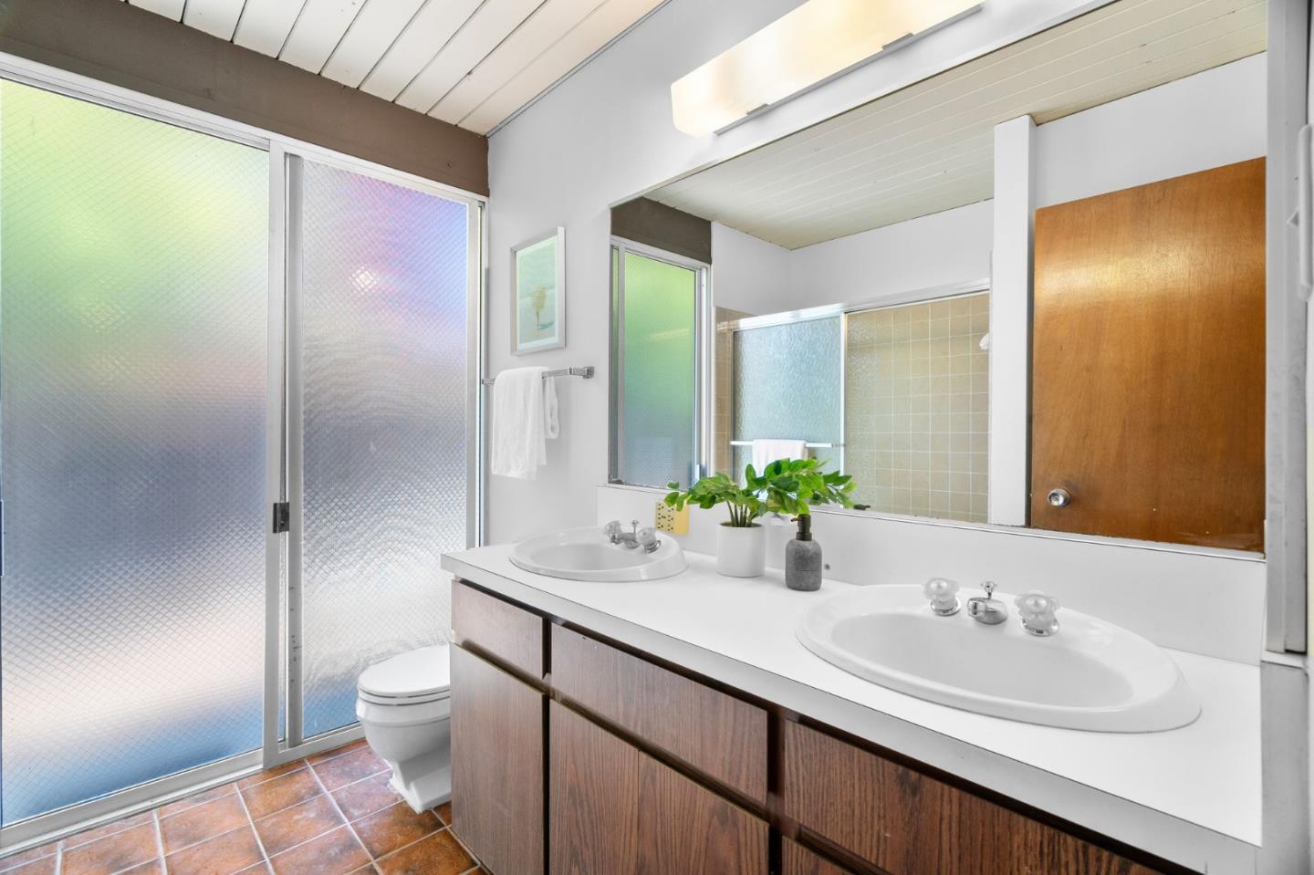 Detail Gallery Image 31 of 42 For 802 Allison Way, Sunnyvale,  CA 94087 - 4 Beds | 2 Baths