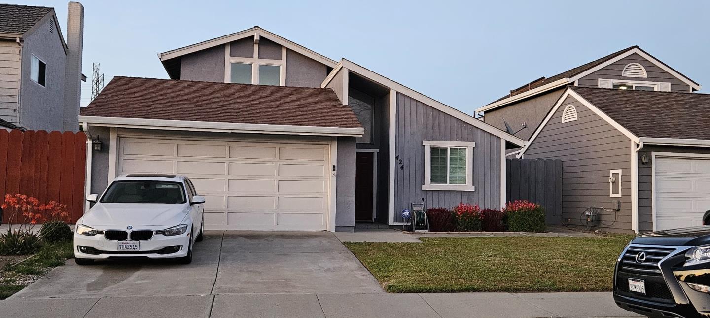 Detail Gallery Image 1 of 1 For 424 Brighton St, Salinas,  CA 93907 - 3 Beds | 2 Baths