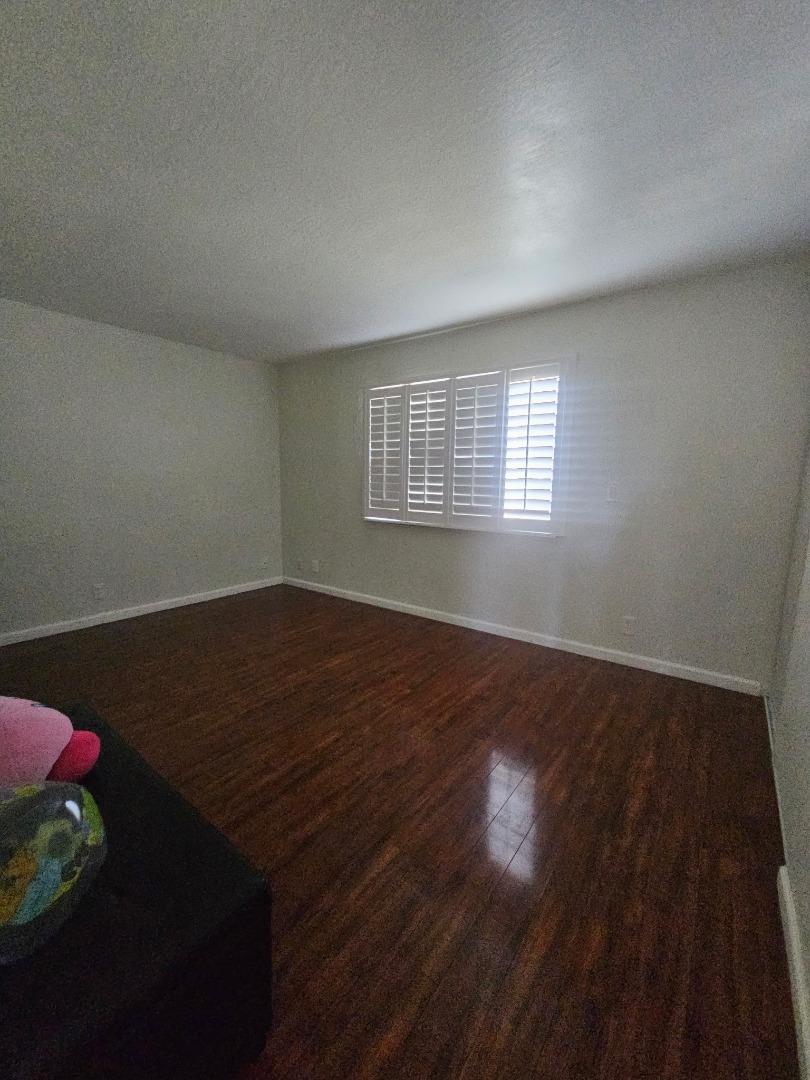 Detail Gallery Image 12 of 22 For 424 Brighton St, Salinas,  CA 93907 - 3 Beds | 2 Baths