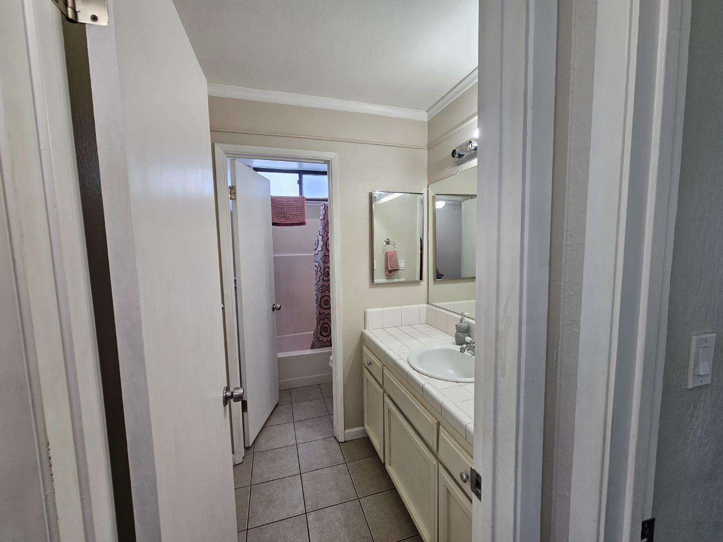 Detail Gallery Image 14 of 22 For 424 Brighton St, Salinas,  CA 93907 - 3 Beds | 2 Baths
