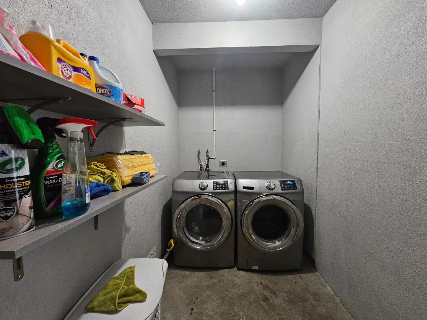 Detail Gallery Image 7 of 22 For 424 Brighton St, Salinas,  CA 93907 - 3 Beds | 2 Baths