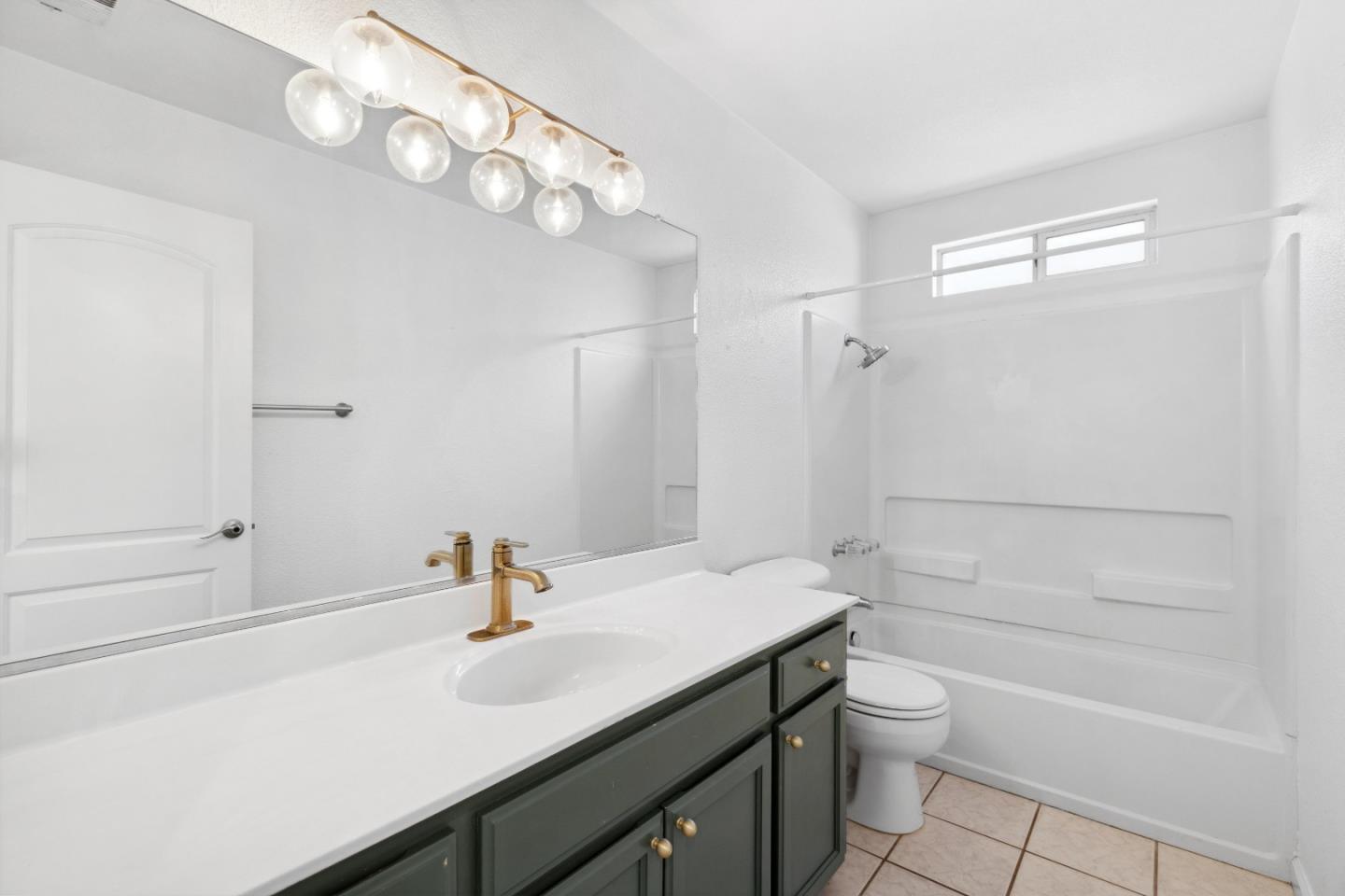 Detail Gallery Image 29 of 44 For 507 via Sorrento, Morgan Hill,  CA 95037 - 3 Beds | 2/1 Baths