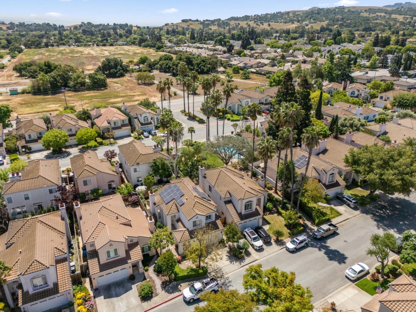 Detail Gallery Image 42 of 44 For 507 via Sorrento, Morgan Hill,  CA 95037 - 3 Beds | 2/1 Baths