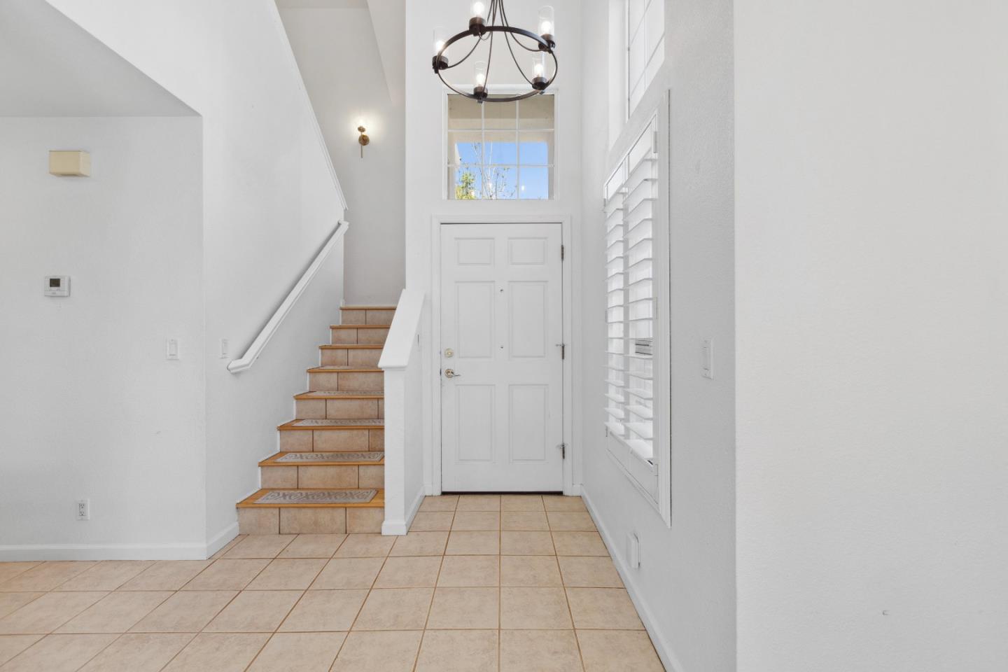 Detail Gallery Image 8 of 44 For 507 via Sorrento, Morgan Hill,  CA 95037 - 3 Beds | 2/1 Baths