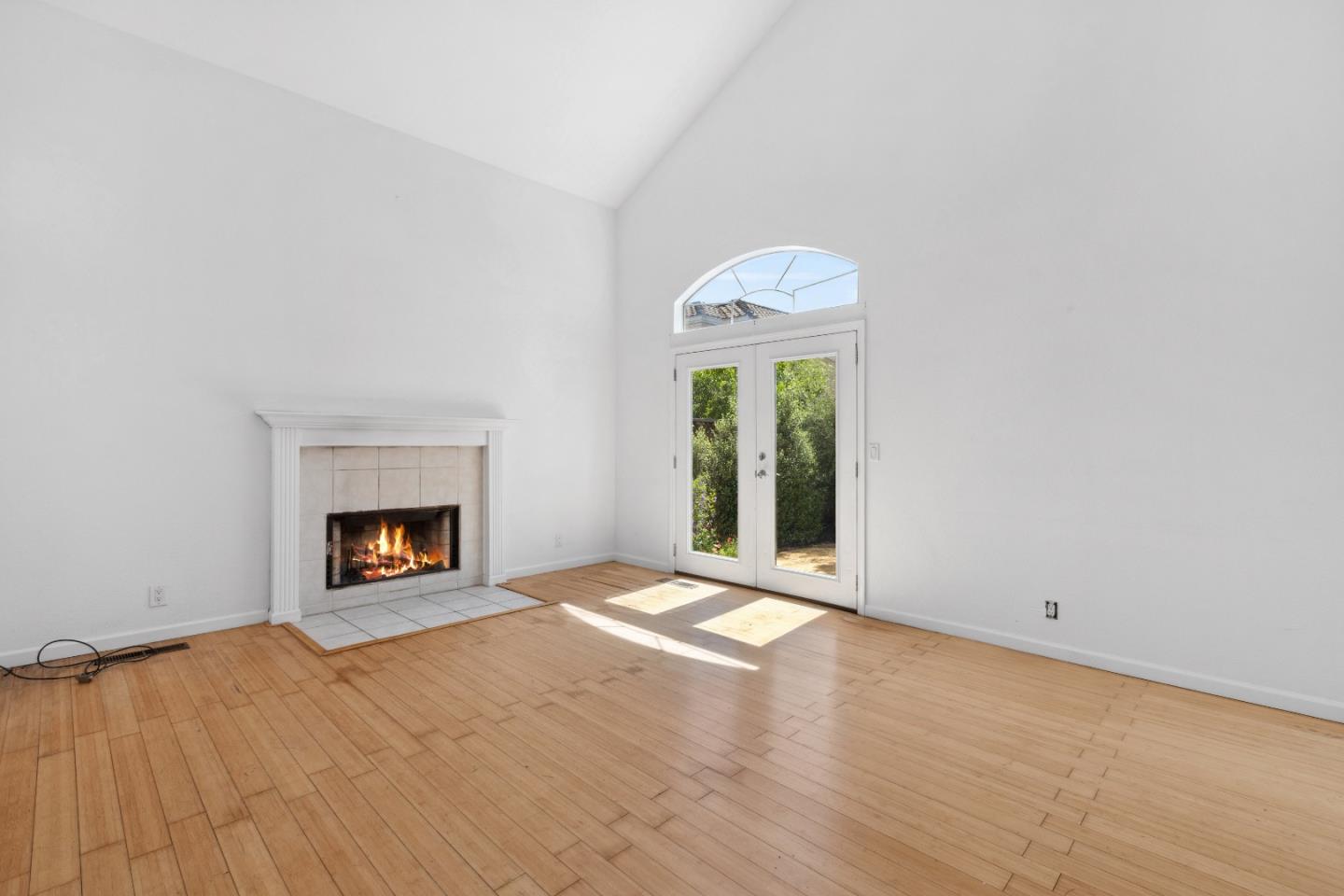 Detail Gallery Image 9 of 44 For 507 via Sorrento, Morgan Hill,  CA 95037 - 3 Beds | 2/1 Baths