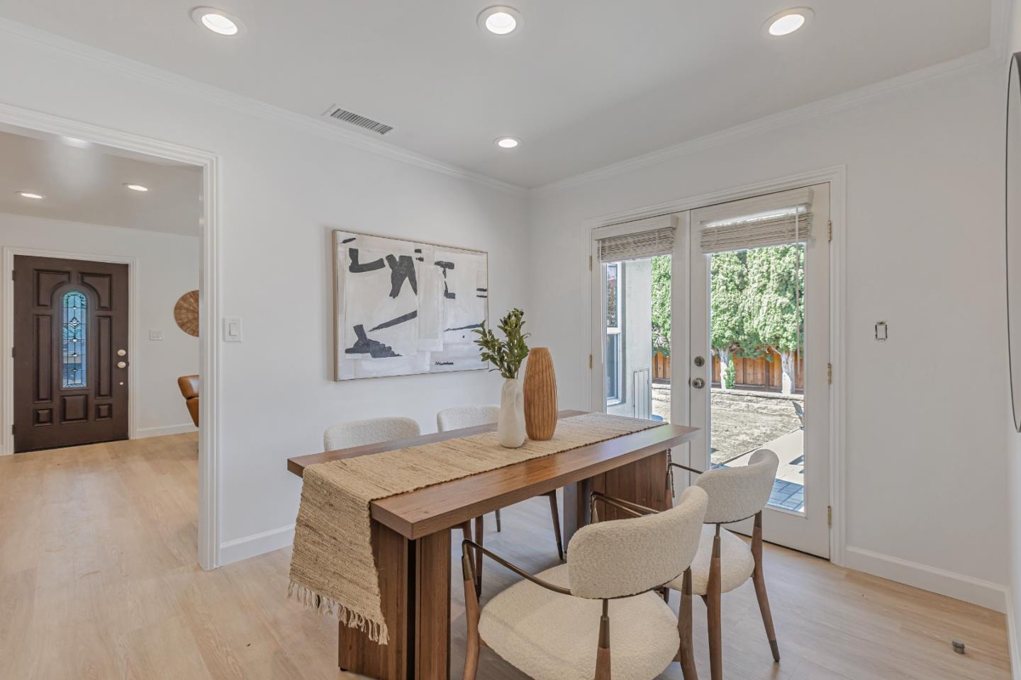 Detail Gallery Image 17 of 38 For 3241 Finch Dr, San Jose,  CA 95117 - 2 Beds | 1 Baths