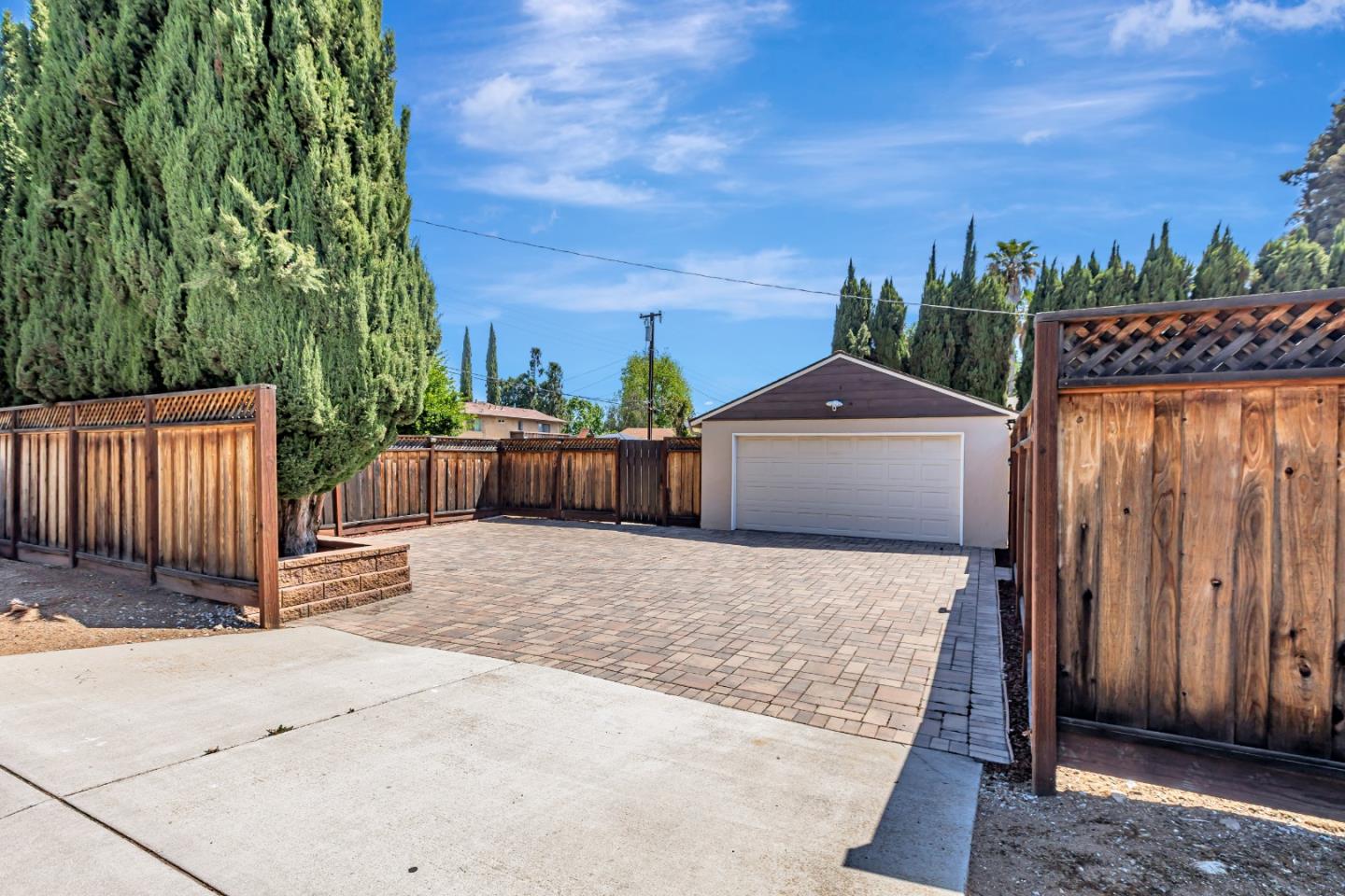 Detail Gallery Image 35 of 38 For 3241 Finch Dr, San Jose,  CA 95117 - 2 Beds | 1 Baths