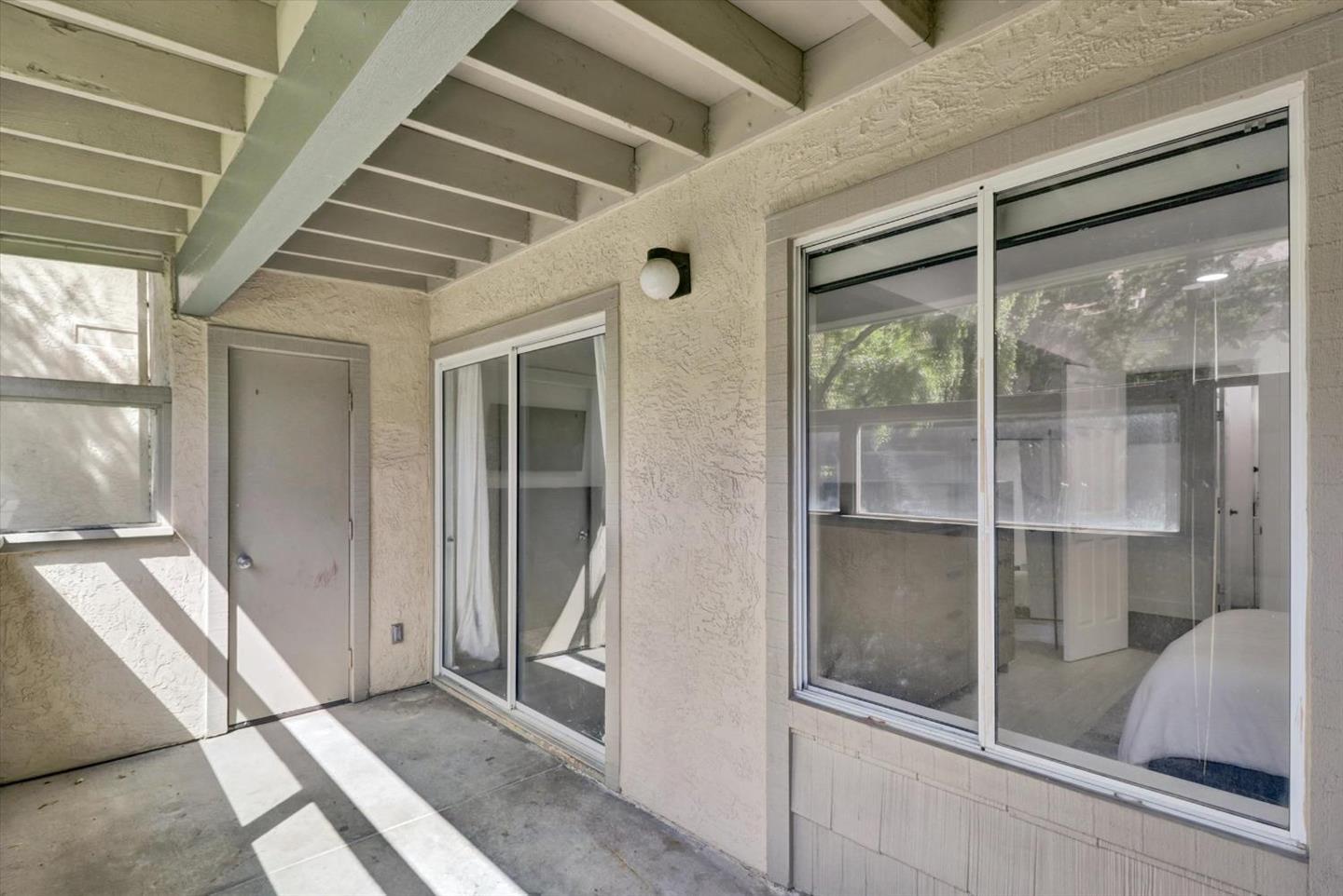 Detail Gallery Image 10 of 14 For 1088 Summerplace Dr, San Jose,  CA 95122 - 1 Beds | 1 Baths