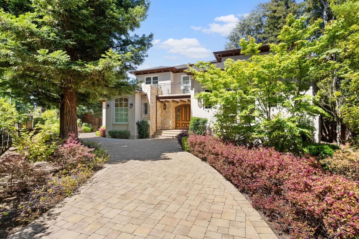 Detail Gallery Image 2 of 38 For 36 Clark Dr, San Mateo,  CA 94401 - 4 Beds | 4/1 Baths